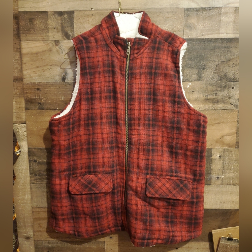 Maurices Sherpa Lined Red Black Plaid Wool Blend Vest Full Zip Womens Size 0X